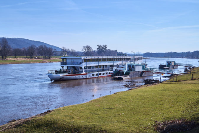 Schiffsanlegestelle Laubegast