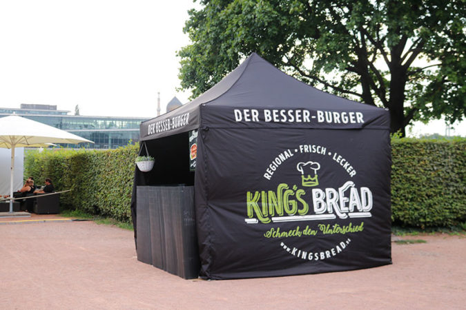 Angrenzend an der großen Wiese ist auch für den kleinen Hunger für zwischendurch gesorgt.