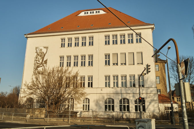 Das Gymnasium in Cotta