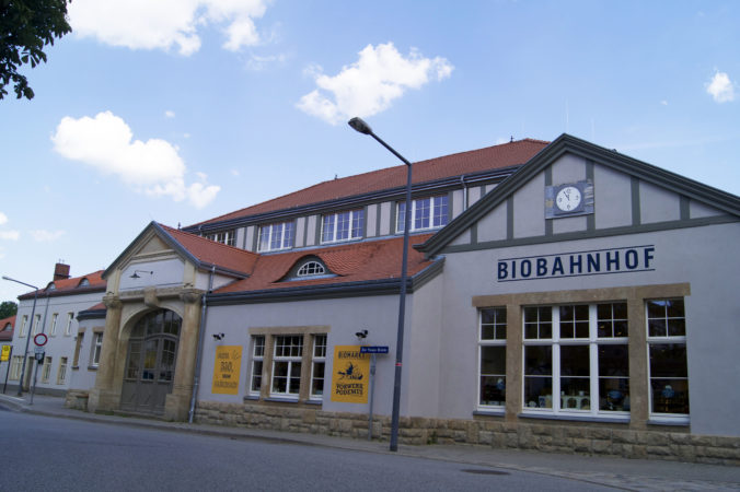  Der Bahnhof-Klotzsche ist euer Start für eine Tour durch diesen Stadtteil oder direkt in die Heide! | Bild: markenzoo