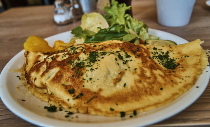 Pfannkuchen Wer es herzhaft mag, sollte einmal den Spinat-Feta-Pfannkuchen probieren!