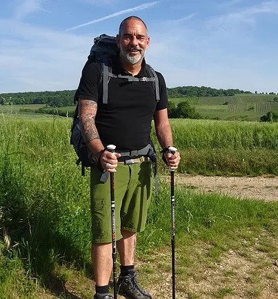 Mario Dieringer Die Idee für das Projekt „Trees of Memory“ kam dem 51jährigen Journalisten und Dozent Mario Dieringer ein halbes Jahr nach dem Suizid seines Lebenspartners. | Foto: Mario Dieringer