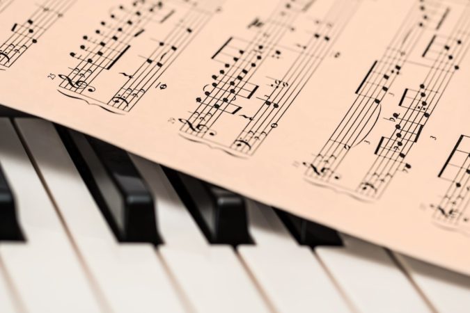 Noten Musik Instrumente sowie Noten lernen wird auch angeboten!
