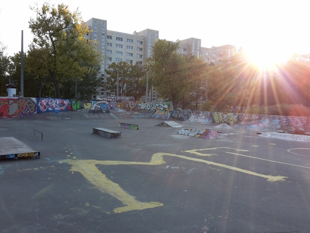 Skatepark Trinitatisplatz Mittlerweile wurde der Park teilweise erneuert.